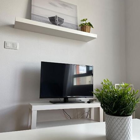 Apartamento Y Piso Frente Al Mar Con Vistas En Garrucha Exterior foto